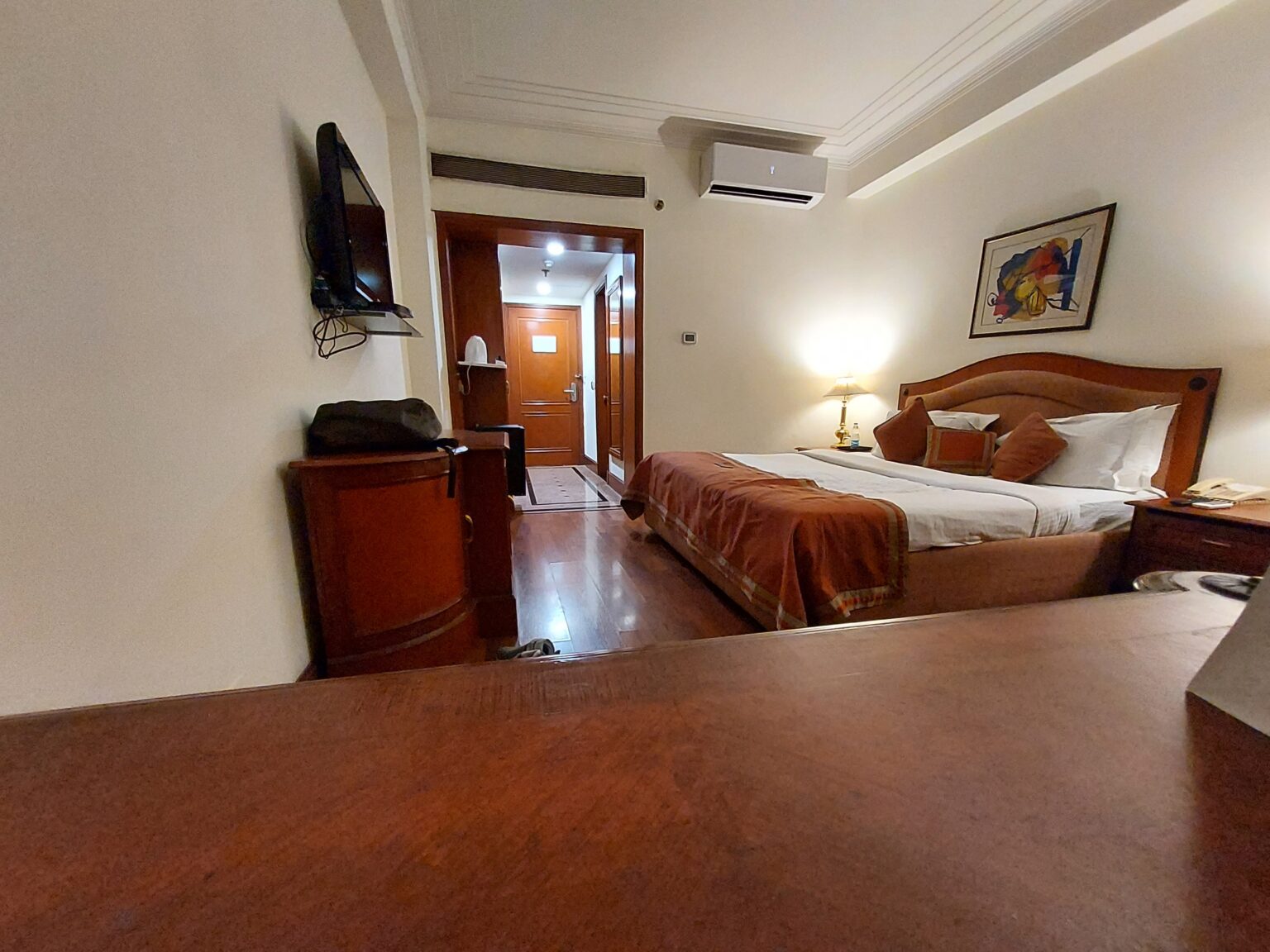 Jungle lodge cottage among sal and teak trees near Madla gate Panna